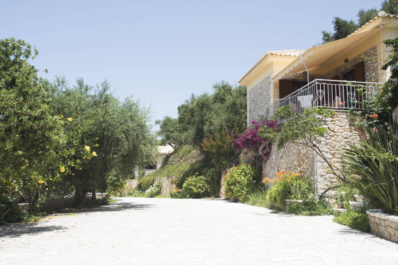 Mary'S Panorama Houses Gialova Exteriér fotografie